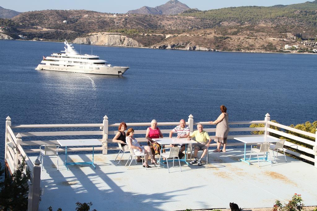 Kavos Bay Seafront Hotel Agia Marina  Bagian luar foto