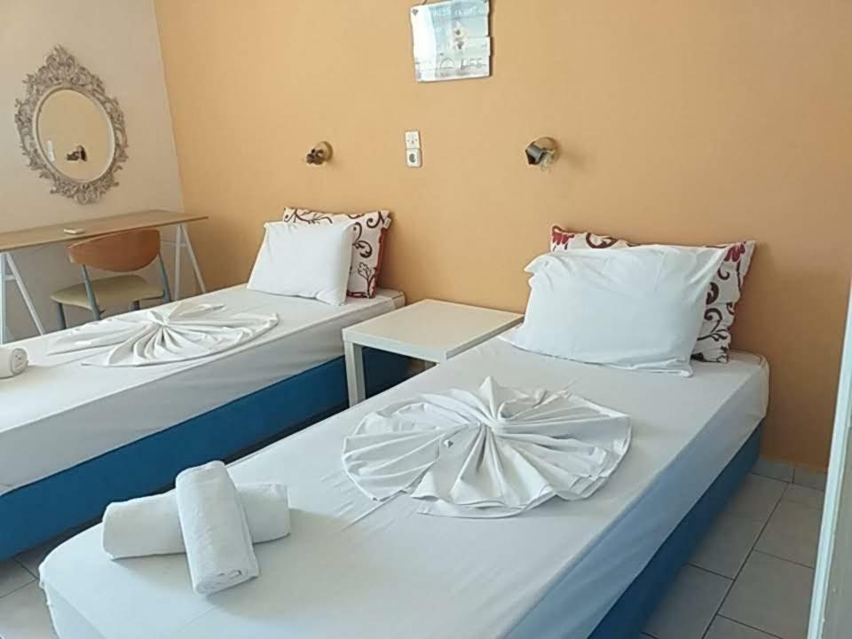 Kavos Bay Seafront Hotel Agia Marina  Bagian luar foto